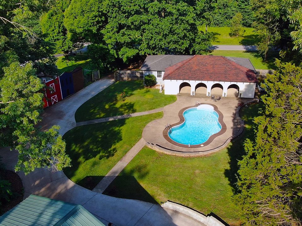1st image of 4537 Louise Creek Rd