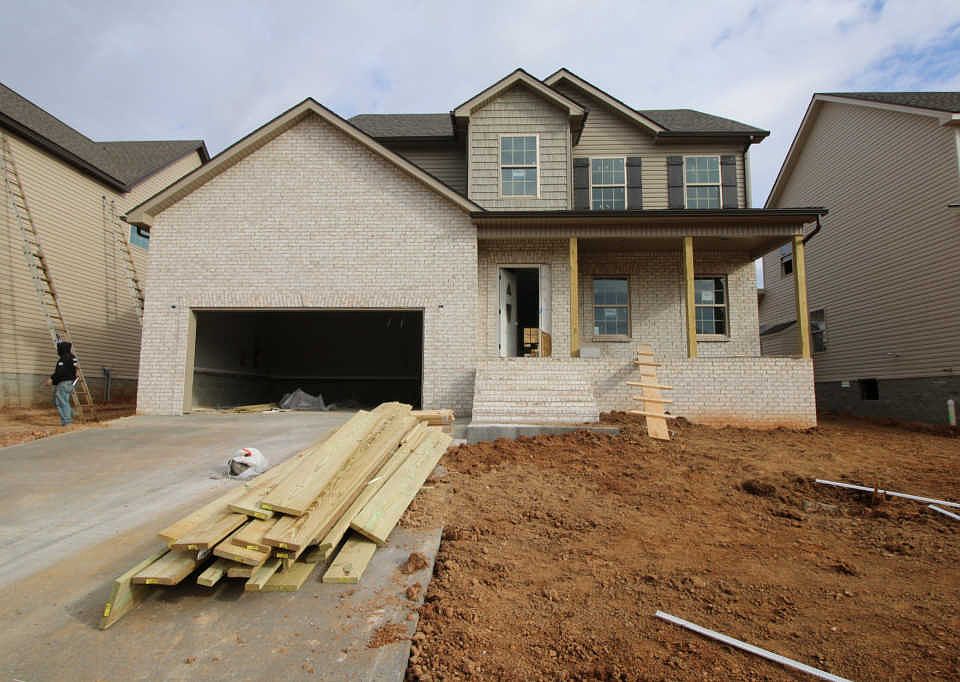 1st image of 467 Autumn Dr