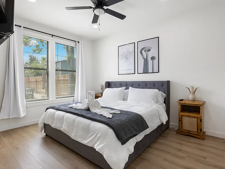 1012 Denver Blvd — Photo 4