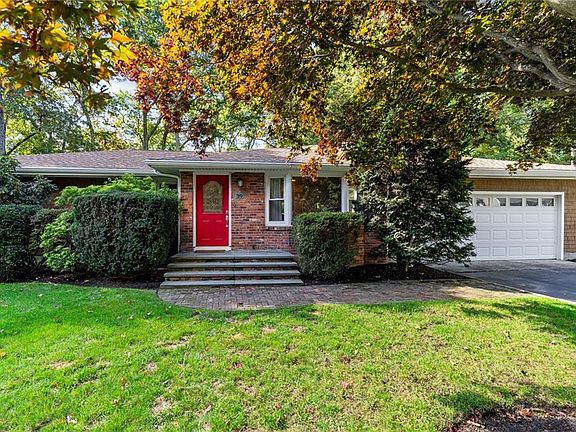 2nd image of 39 Lincoln Dr