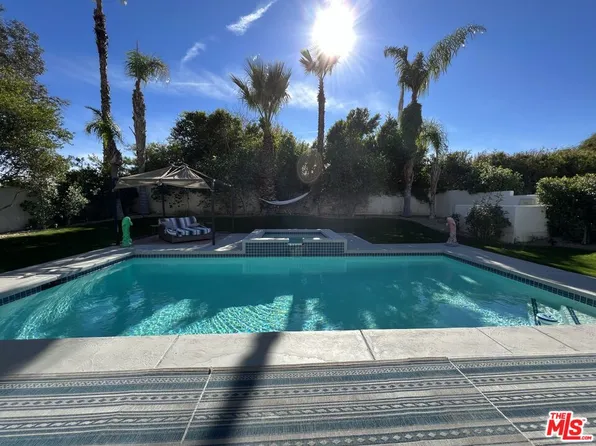 68155 Tachevah Dr, Cathedral City, CA 92234