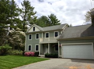2 Kingsbury Dr, Medfield, MA 02052