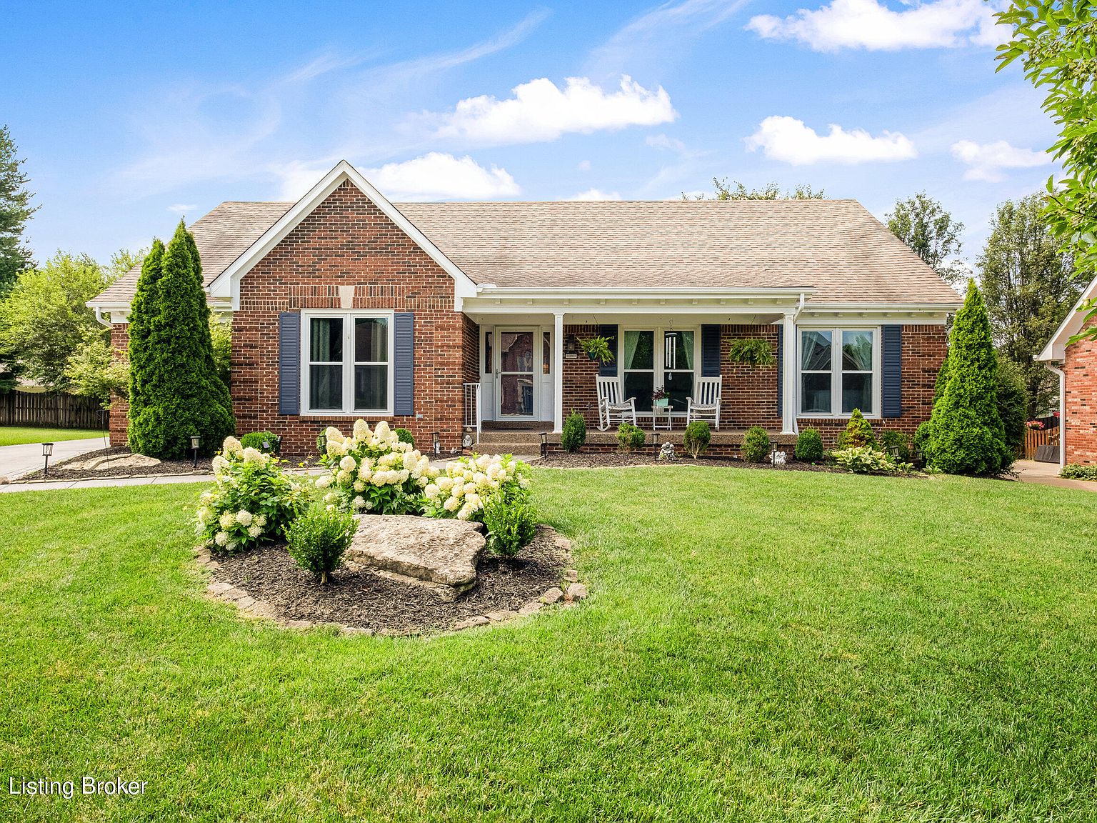 1816 Ashfield Ln, Louisville, KY 40220 Zillow