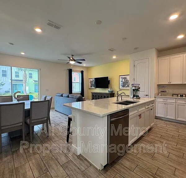 3188 Caribbean Soul Dr — Photo 10