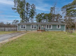 4900 Edwin Ln, Hayes, VA 23072