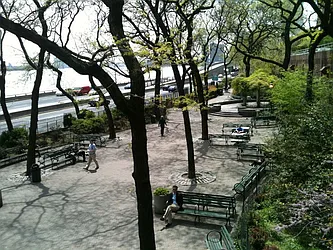 Rented by Metropolitan Realty