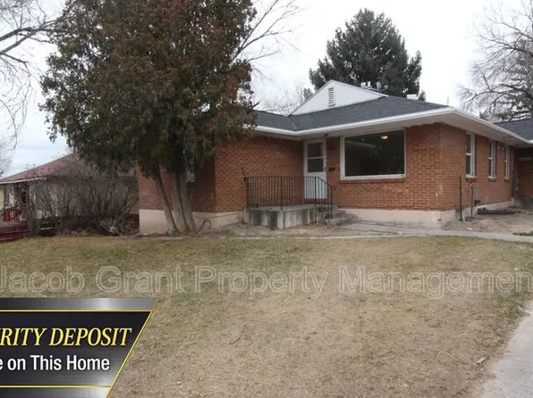126 Toponce Dr, Pocatello, ID
