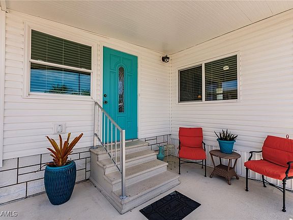 5th image of 27473 Pauline Dr