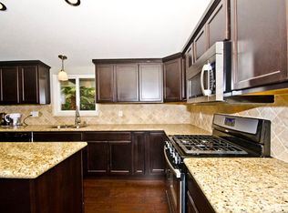 927 San Pasqual Valley Rd, Escondido, CA 92027