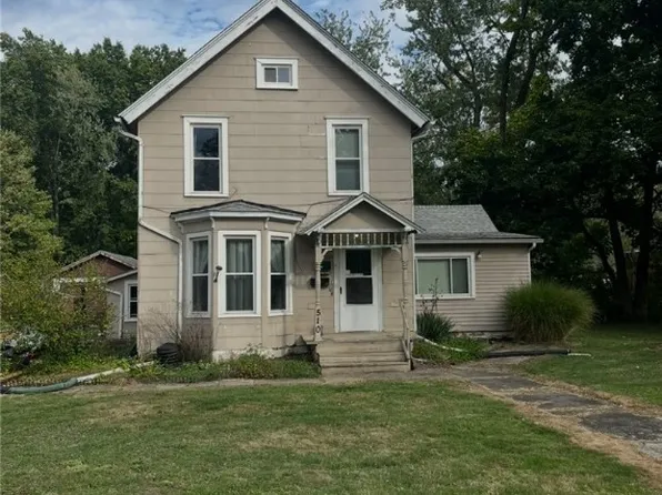 510 Day St, Ravenna, OH 44266