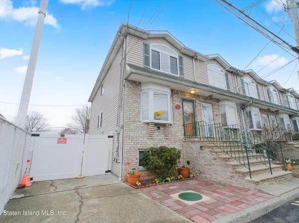 25 Lyceum Ct, Staten Island, NY 10310