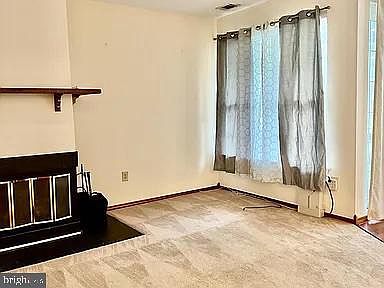 4th image of 7381 Elm Ct