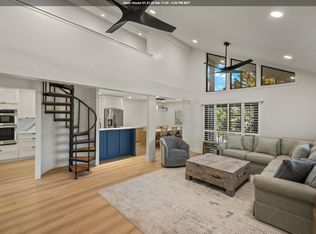 996 Greenwood Ct N, Sanibel, FL 33957