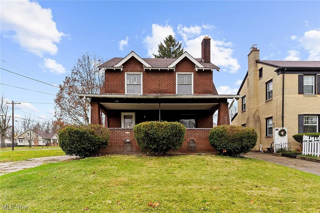 156 W Philadelphia Ave photo 1