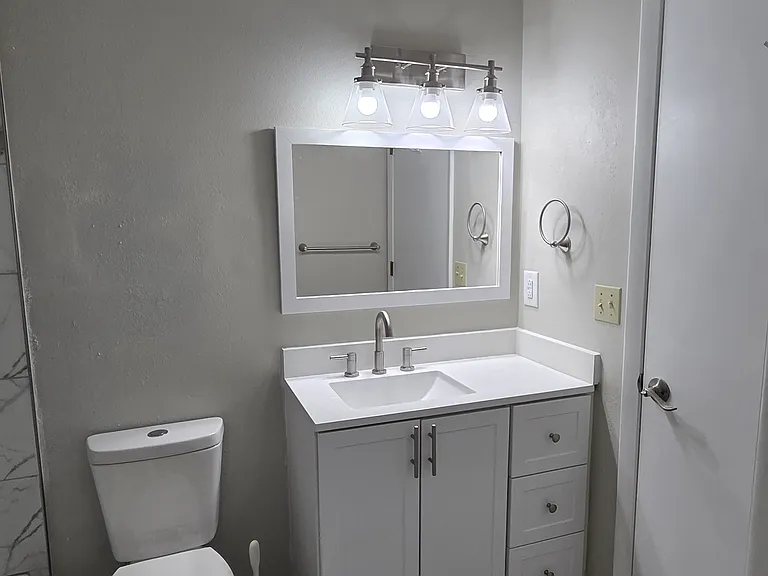 927 Capri Isles Blvd #12 — Photo 10