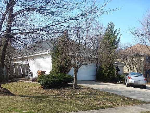 3rd image of 176 Jackson Ln