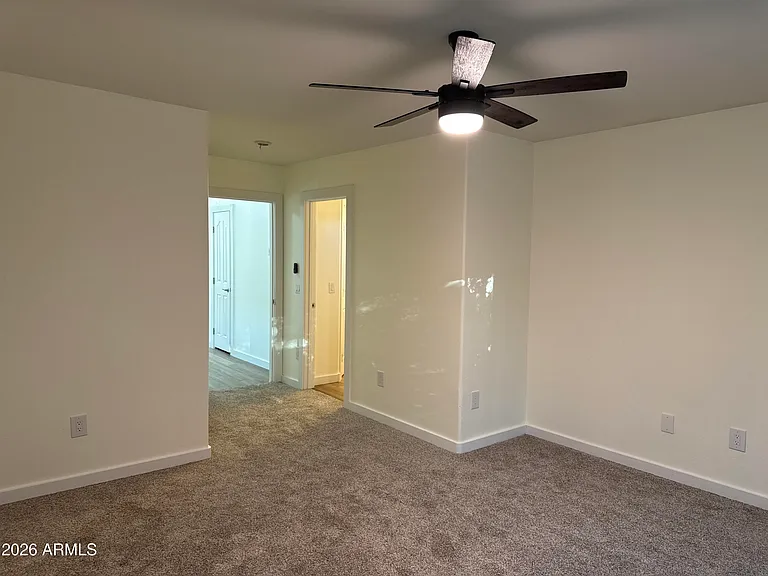 1570 S Owl Dr — Photo 15