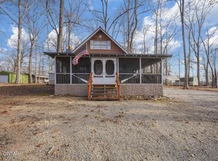 280 Sweetbrier Dr, Decaturville, TN 38329