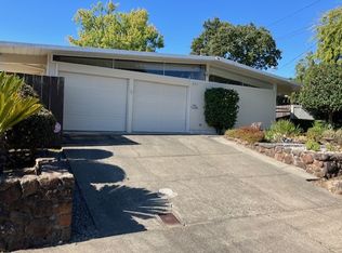 681 Barberry Ln, San Rafael, CA 94903