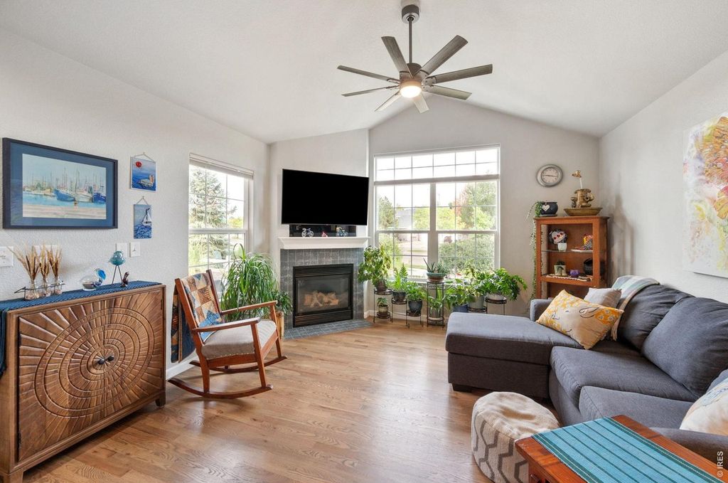 246 Habitat Cir