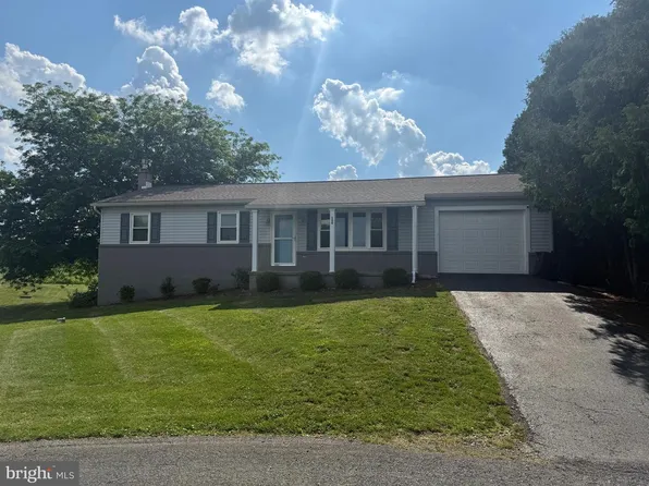 140 Mountain View Rd, Elizabethville, PA 17023