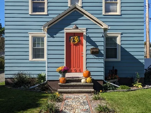 206 S Page Ave, Endicott, NY 13760