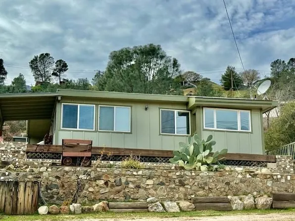 757 Bristlecone Dr, Wofford Heights, CA 93285