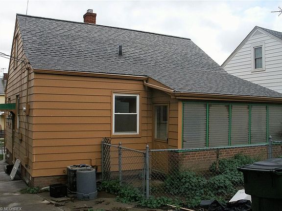 3rd image of 4681 E 86th St