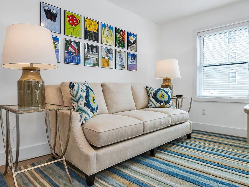 1st image of 48 Wilmot St APT A21
