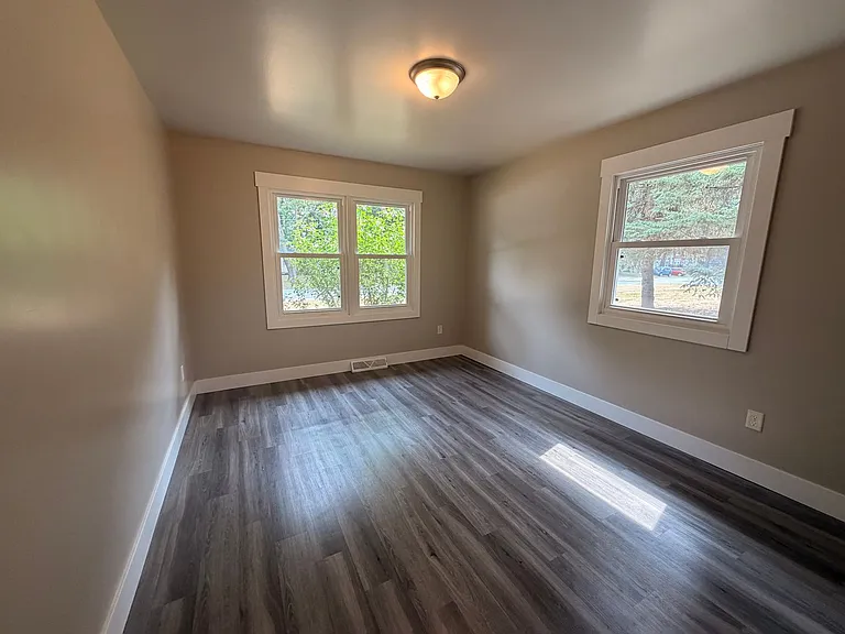 5729 Ridgebrook Ave SE — Photo 14