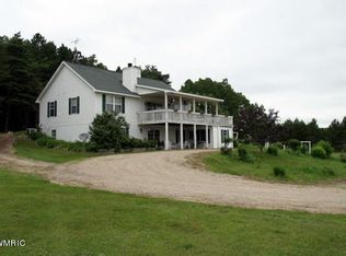 8701 125th Ave, Stanwood, MI 49346