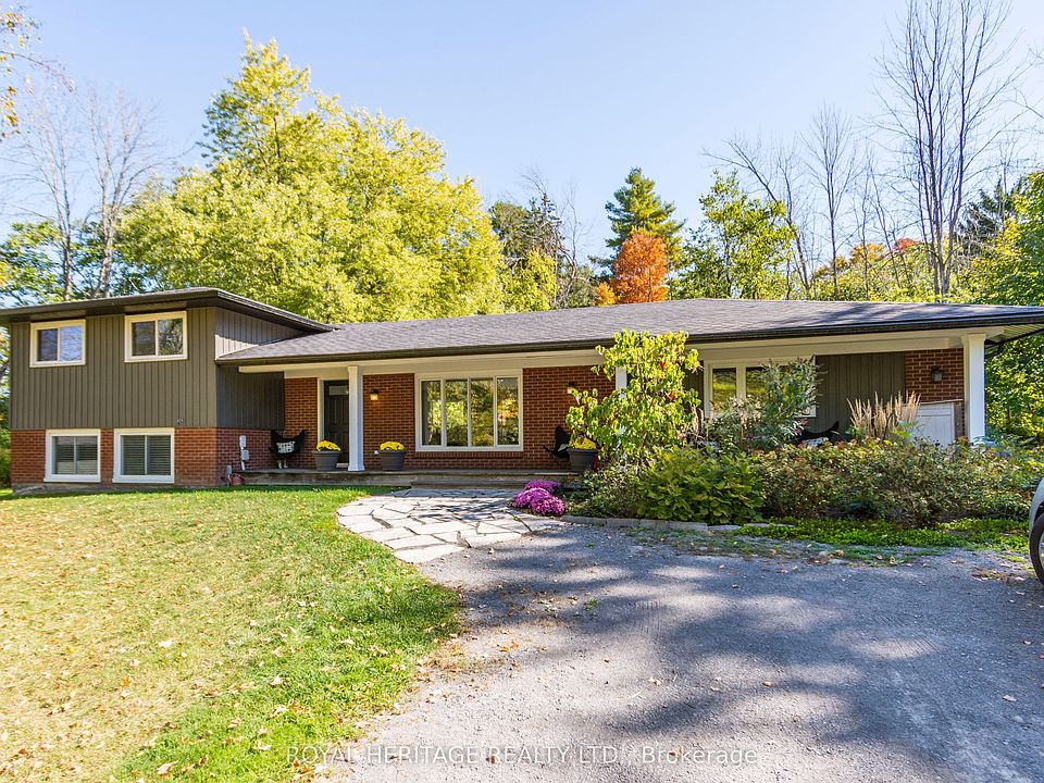 1st image of 32 Mallory Rd