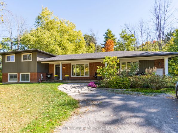 32 Mallory Rd, Prince Edward County, ON K0K 1G0