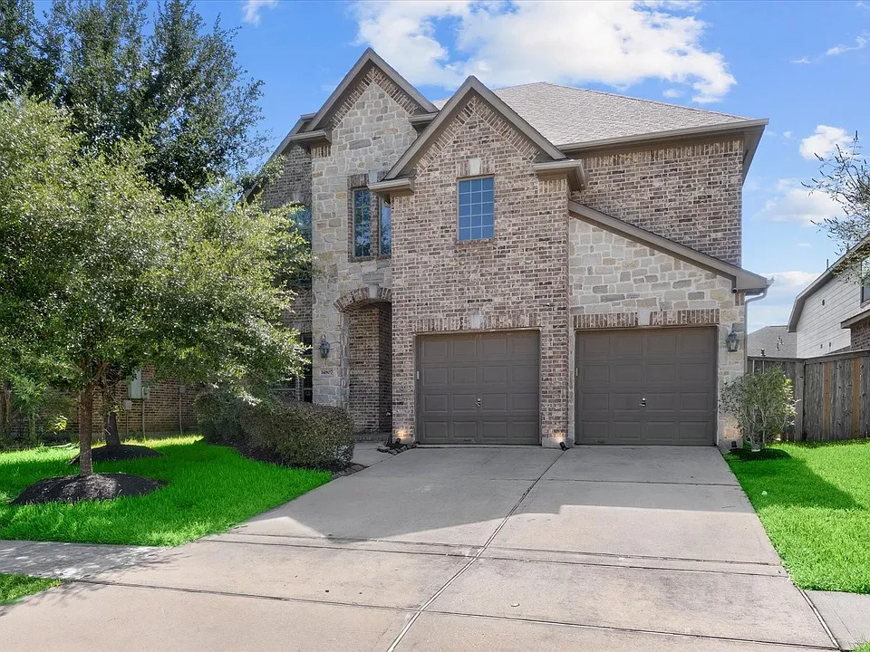14807 Diane Manor Ln