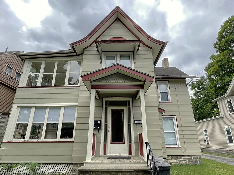 517 W. Gray Street