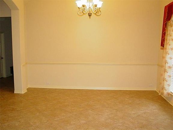 3rd image of 3640 Aquamarine Dr