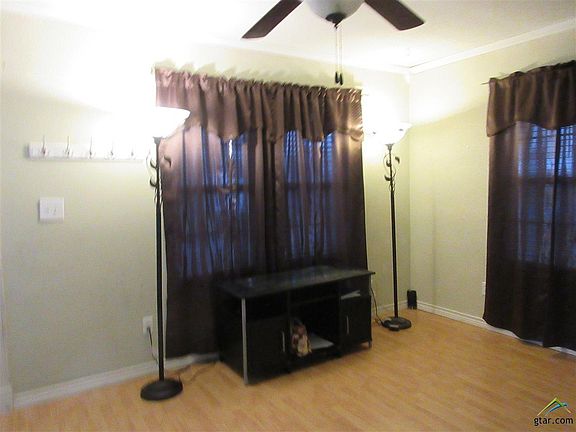 4th image of 508 W Buchanan St