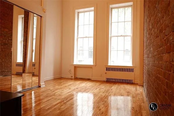 Rented by JK Dansar Corp | media 5