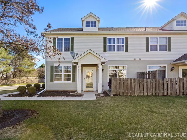 2578 Hillsboro Blvd, Aurora, IL 60503