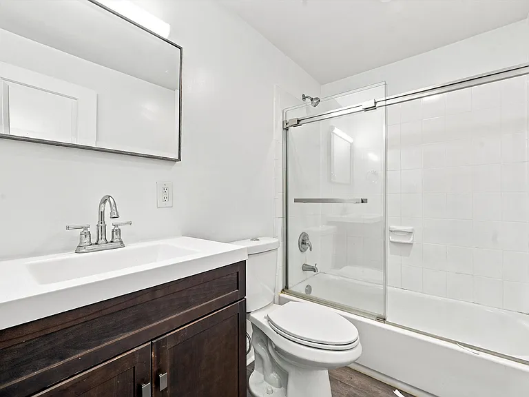 1616 Spruce St #1FF — Photo 3