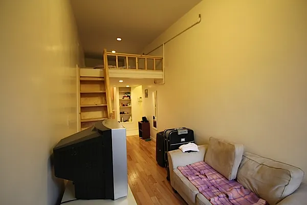 Rented by Natural Habitat Realty | media 2