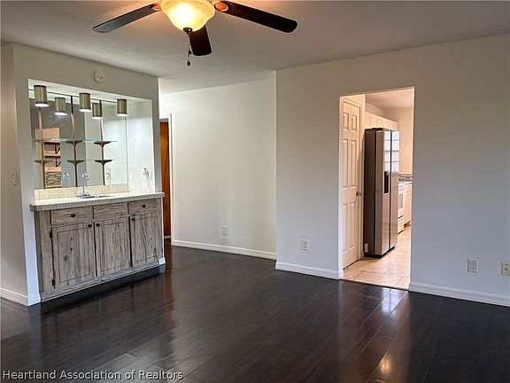 5th image of 4412 Lafayette Ave