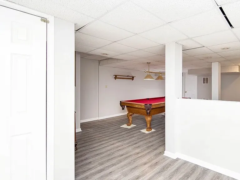 58 Danielle Ct — Photo 30