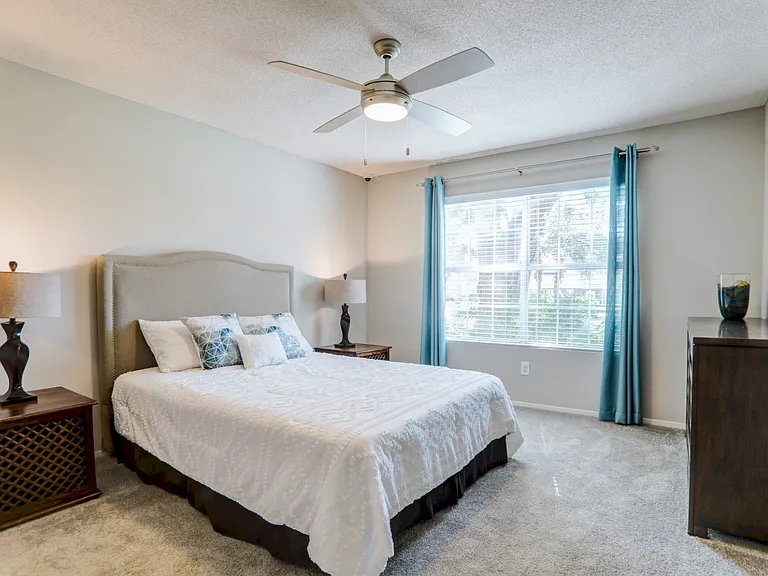 Kings Mill Apartment Homes — Photo 10