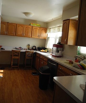 4th image of 1474 Westchester Dr