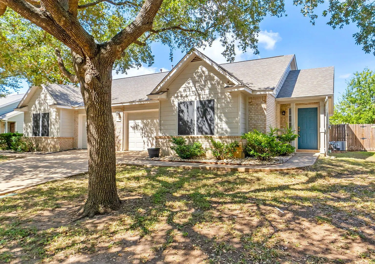 160 Prairie Springs Loop Georgetown, TX 78626 — Photo 4