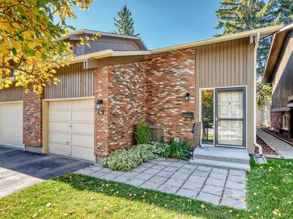 10001 NE Brookpark Blvd SW #49, Calgary, AB T2W 3E3