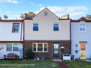 22 Greenwood Loop Rd, Brick, NJ 08724