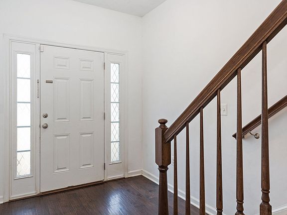 2nd image of 10215 Egret Ct