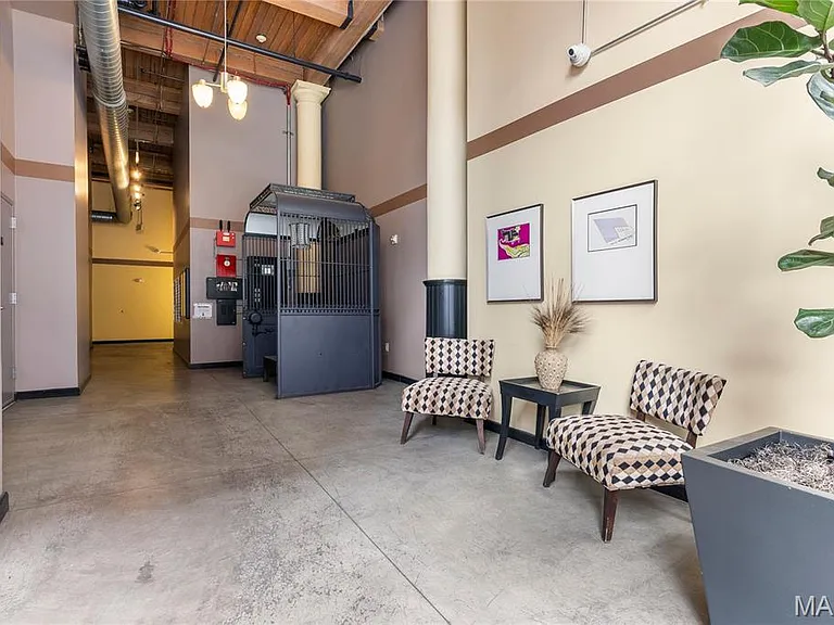 1015 Washington Ave #401 — Photo 6